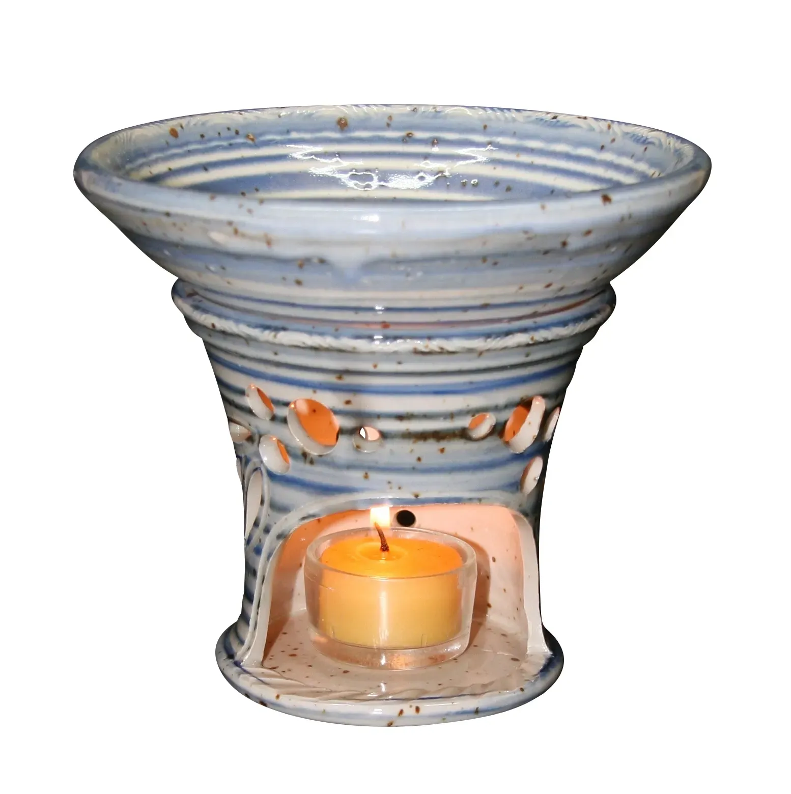 Duftlampe, bristol-glänzend zweiteilig, mit abnehmbarer Wasserschale ca. 250 ml Wasser trapezförmig höhe ca. 14 cm 35,- €