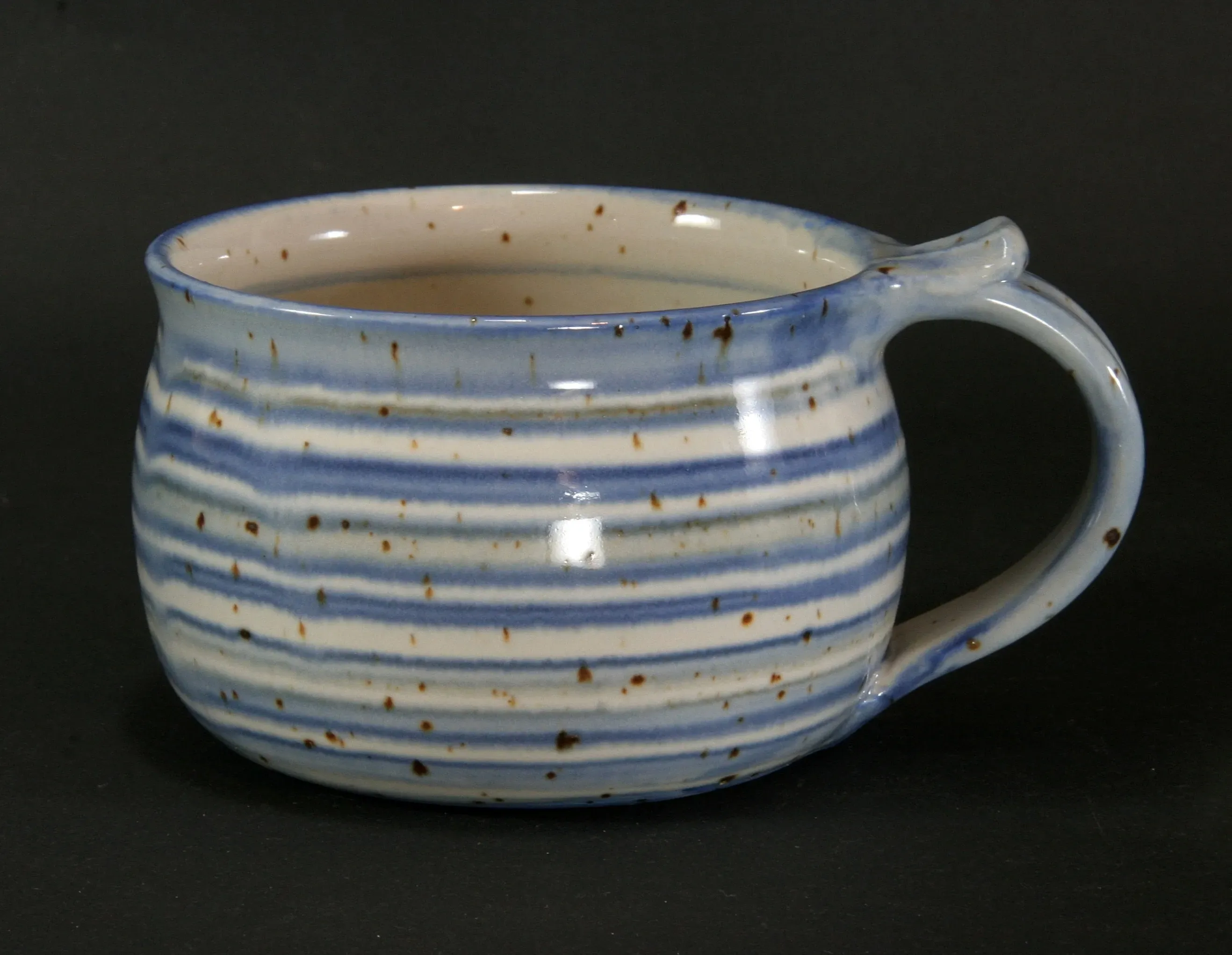 Bauchtasse